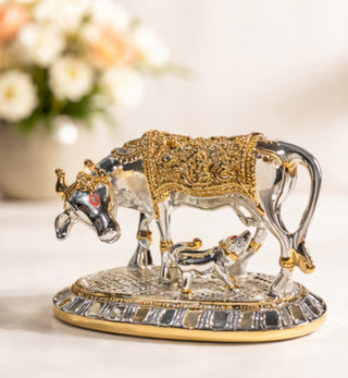 Kamdhenu cow (large)