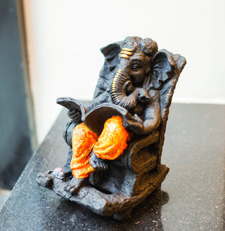 ROCKING CHAIR  GANESHA STATUE