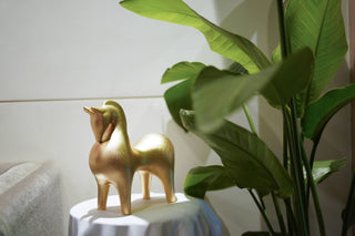ABSTRACT HORSE STATUE