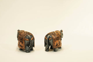 CARVED ELEPHANT STATUE