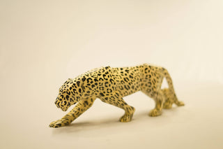 LEOPARD STATUE