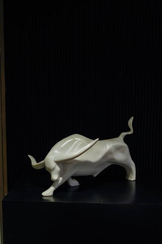 RAGING BULL STATUE