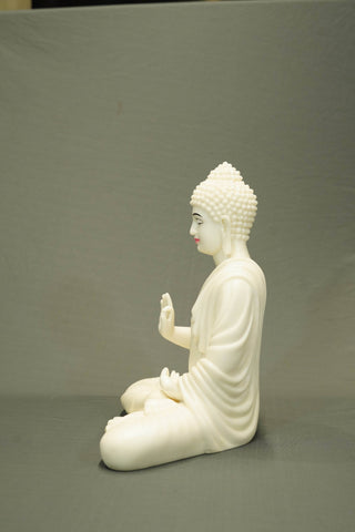 SITTING BUDDHA STATUE