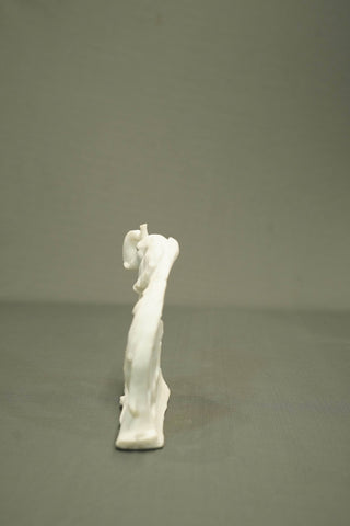 ABSTRACT ELEPHANT CUTOUT STATUE